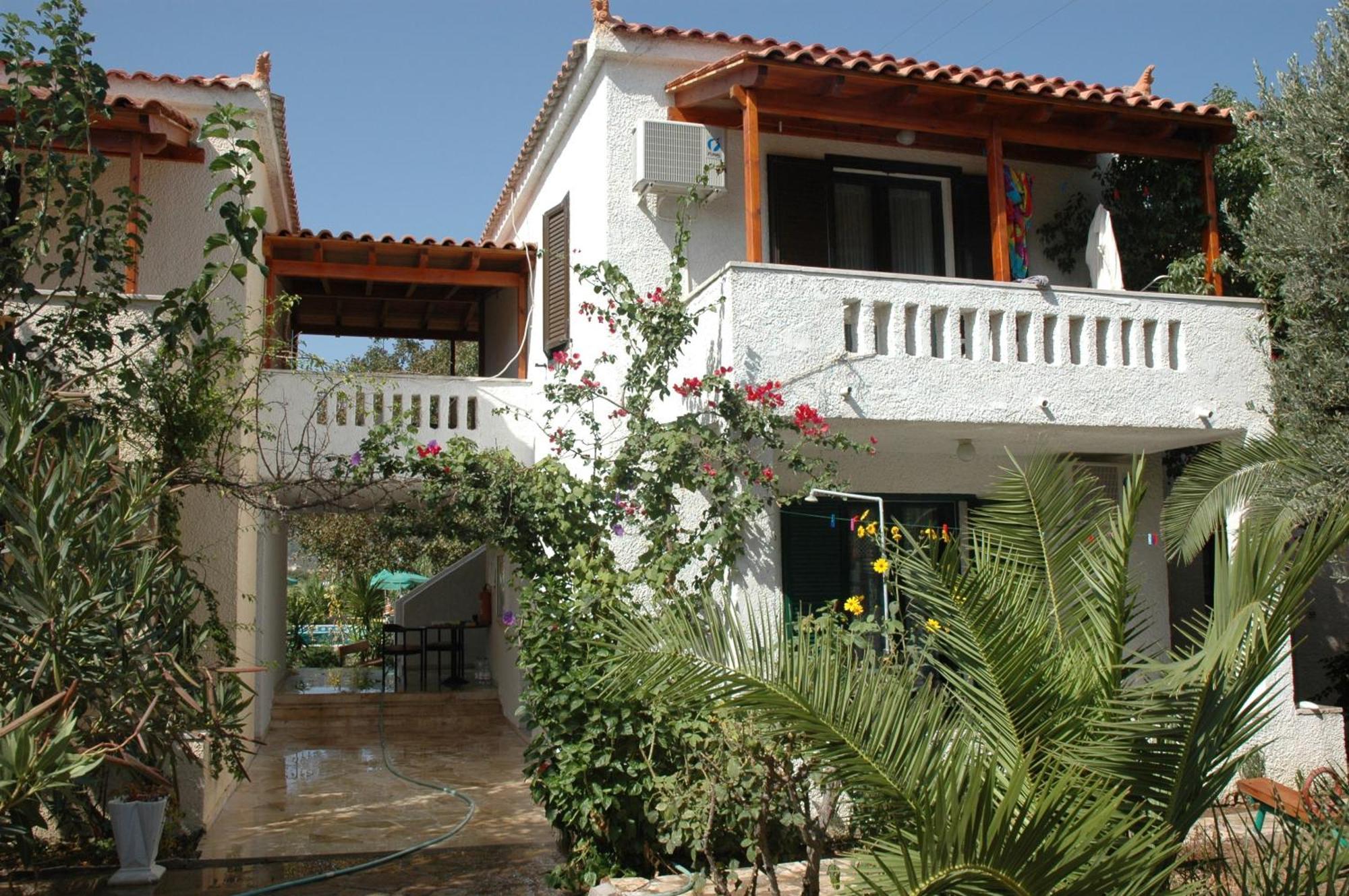Albatross Aparthotel Marathókampos Exterior foto